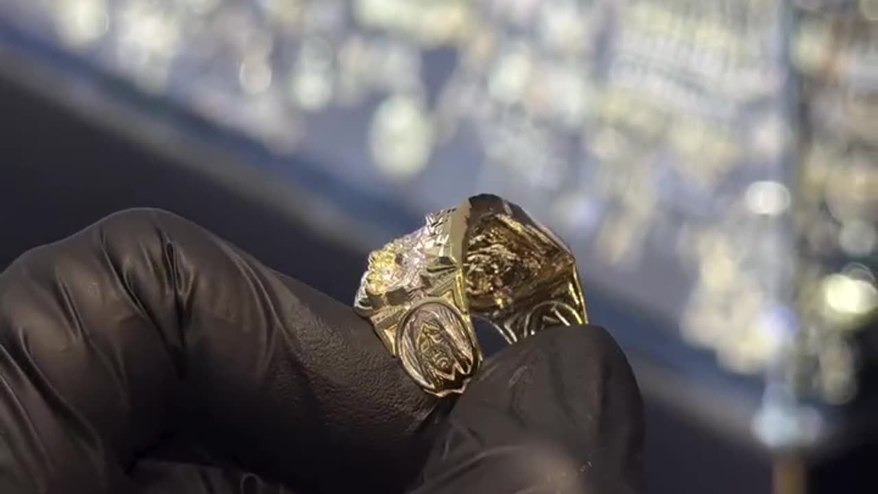 New 10k Gold Last Supper Ring