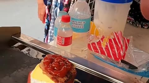 Luke Damant eats $1 hamburger in Manila, Philippines #shorts