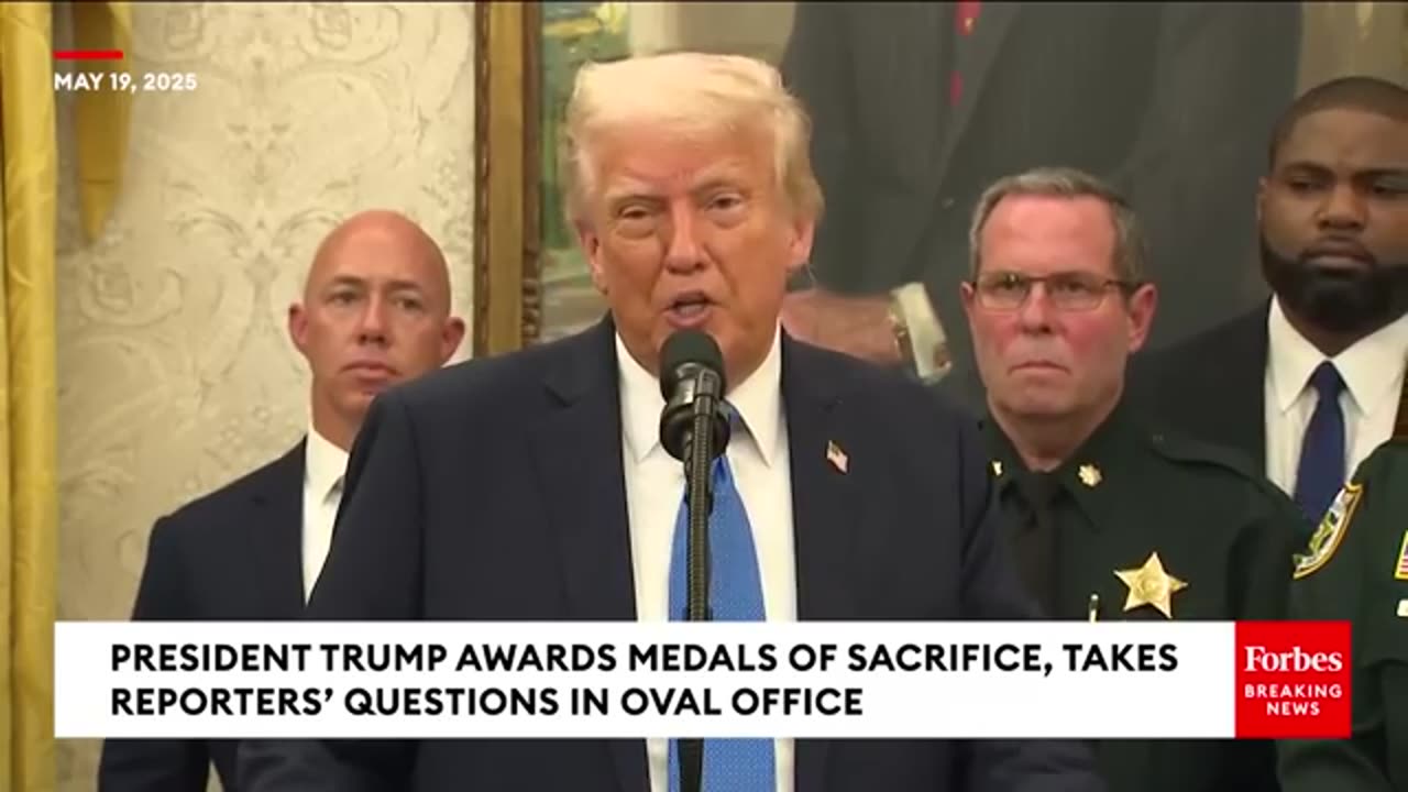 BREAKING NEWS_ Trump Takes Multiple Questions From Reporters After Phone Call With Russia_s Puti