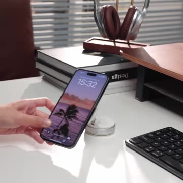 Meet the Magsafe Folding Vacuum Mount — your phone’s new favorite sidekick!