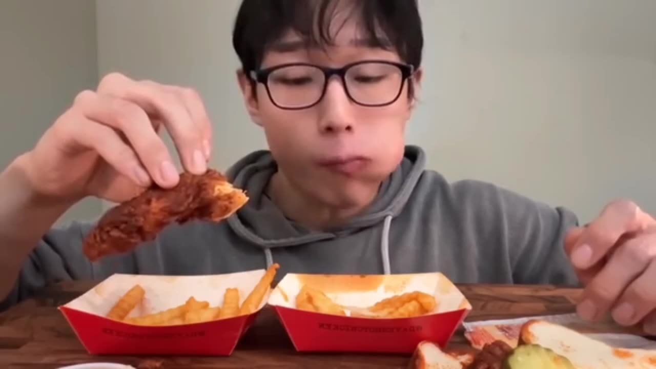 ASMR MUKBANG