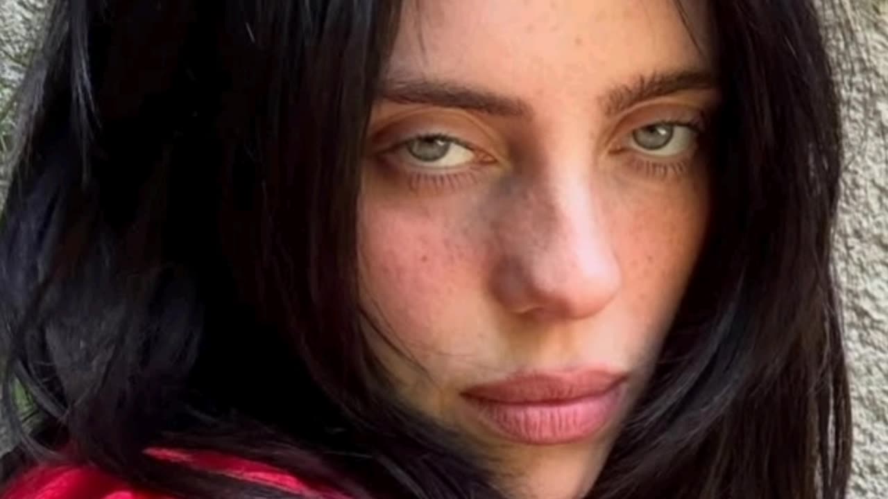 Billie Eilish with some selfies showing her beautiful face