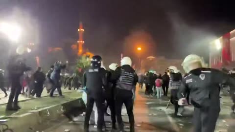 Footage shows Turkish police forces beating defiant protesters