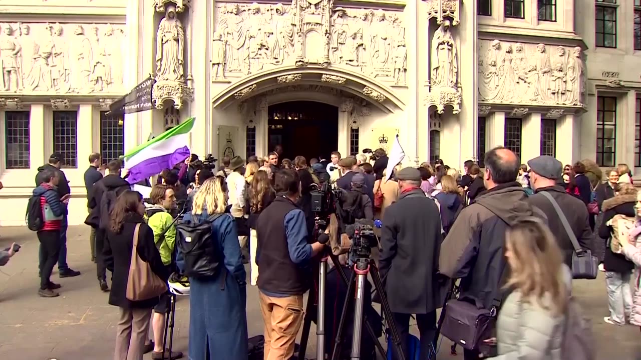 Trans advocates alarmed by UK Supreme Court's definition of 'woman'