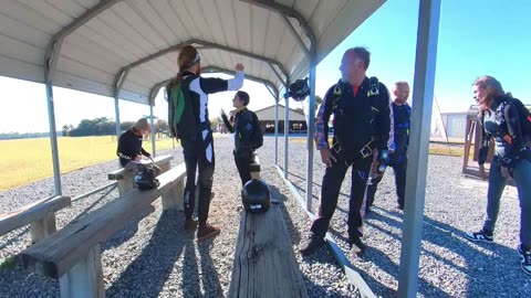 11.10.25 Falling Down No23