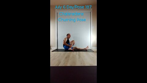 Chalanadana / Churning Pose