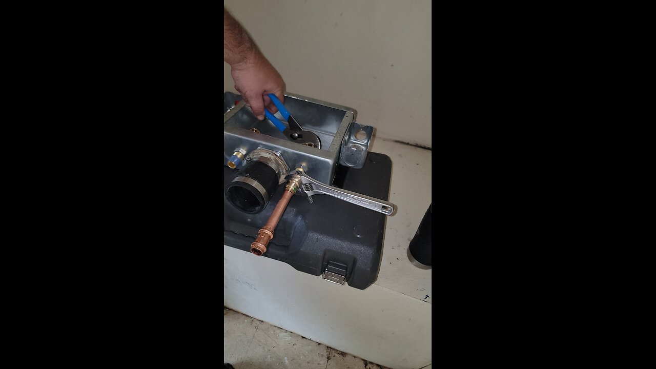 Vintage Washbox Replaced Part 2