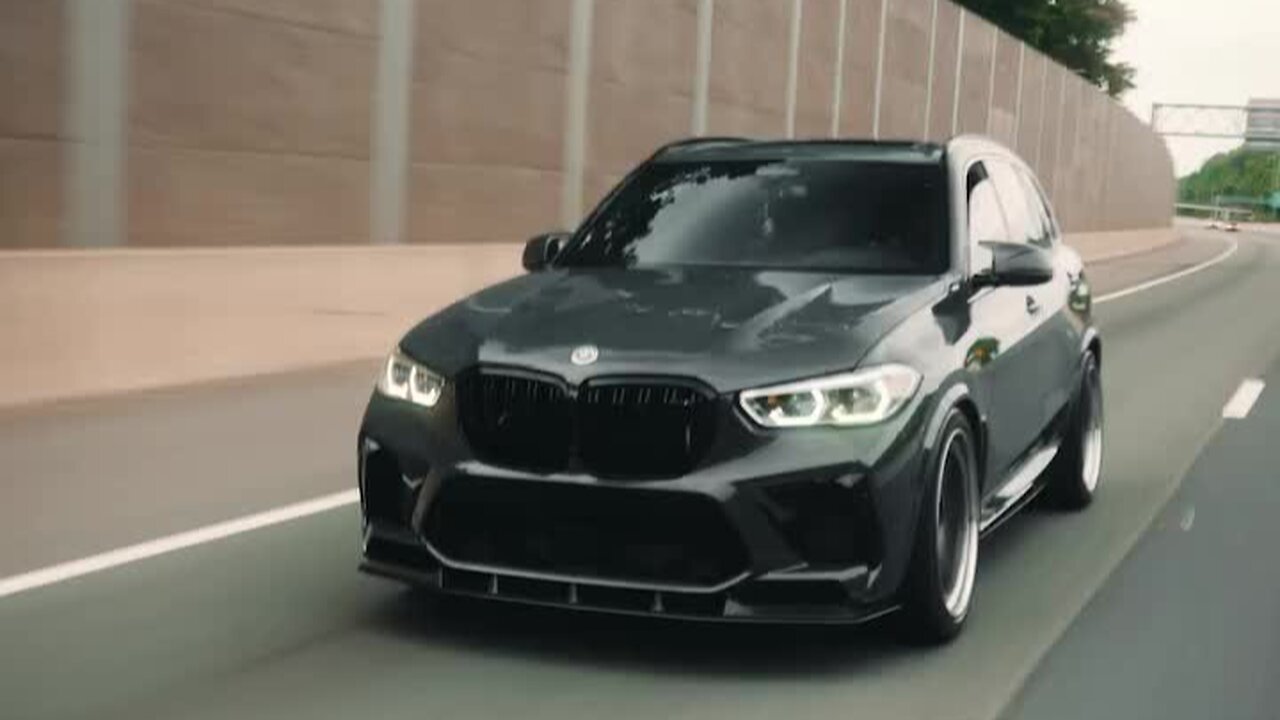 Big body German BMW V8