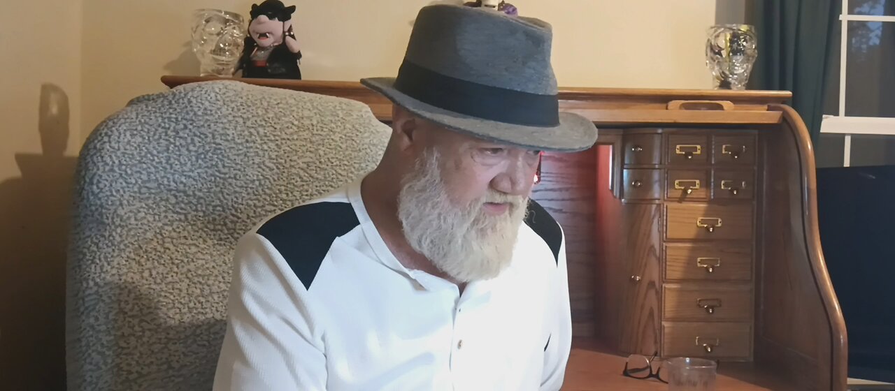 Trump Destroys E/W of the Whitehouse!