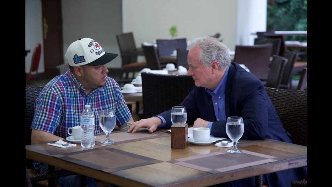 Sen. Van Hollen Says he Met Wrongly Deported Man in El Salvador