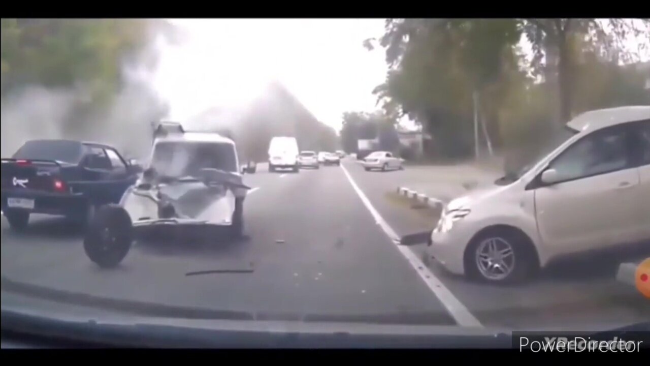 Shocking Road Moments 20🚗🚦😱🔥