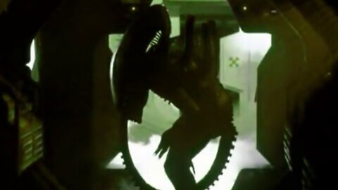 Alien; The Deleted Airlock Sequence - Explained