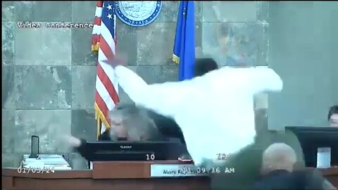 SHOCKING Courtroom Attack 😱 Man Leaps Over Bench to Assault Judge During Sentencing! (Full Video)
