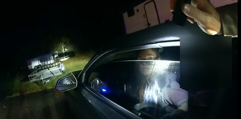 Traffic Stop in Maryland with Lady Refusing to get out of Vehicle
