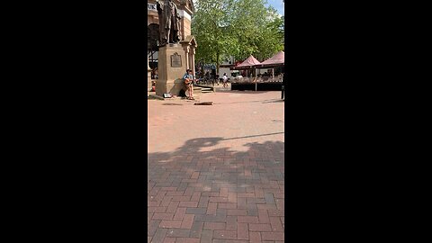 Sunny weather+Music=👌😍