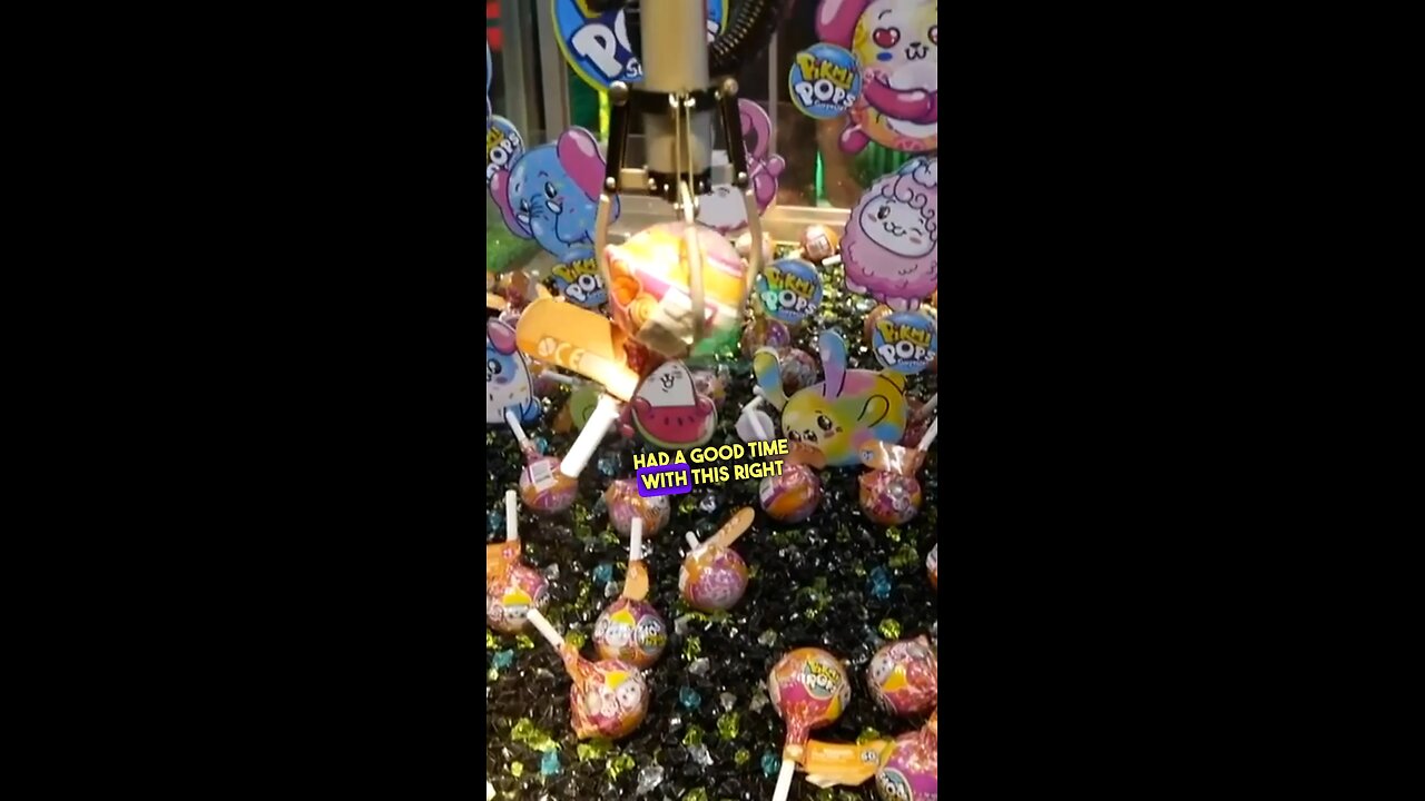 Sucker Claw Machine! 🍭
