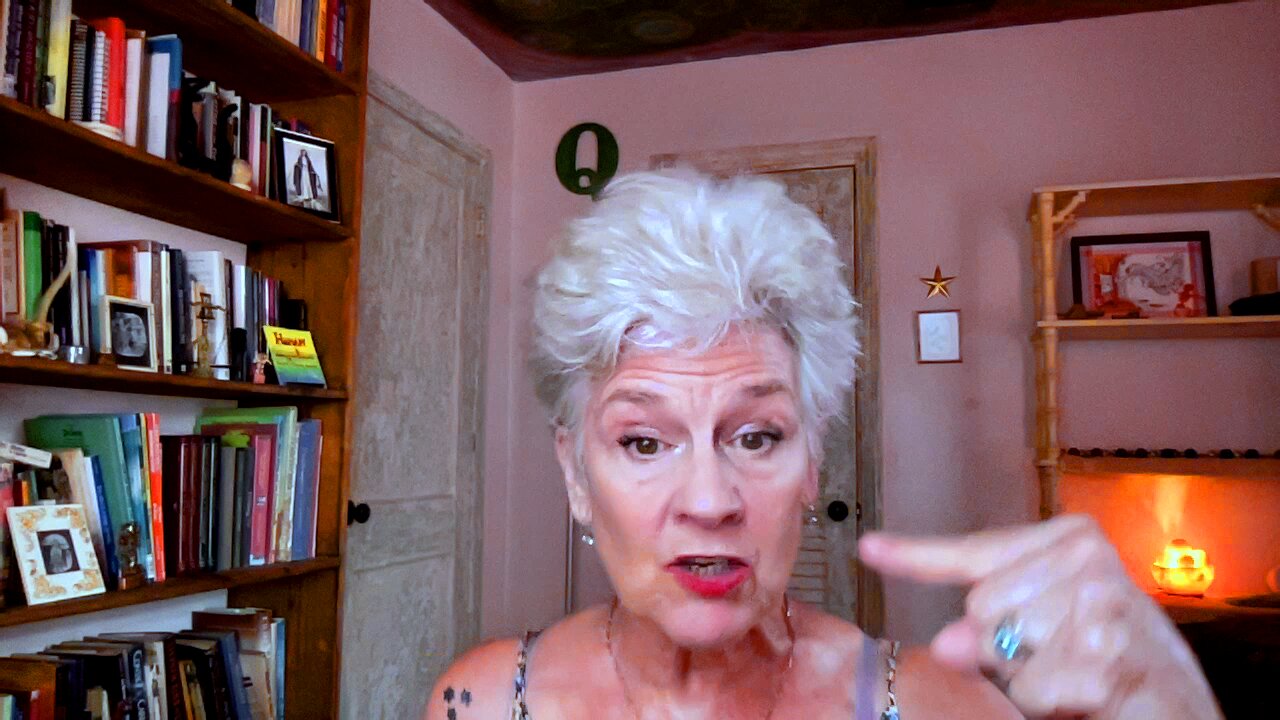 Lady Melody reads Prince Caspian-episode 19