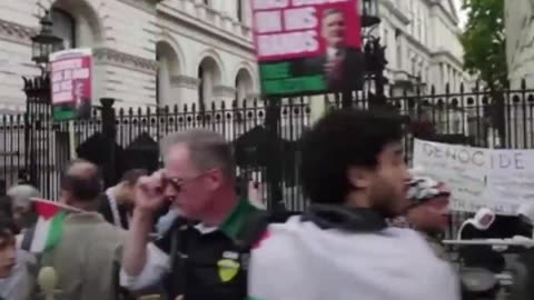 Policía detiene a activistas pro-Palestina en Londres
