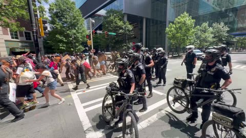 Faux No Kings Protesters Get Pepper Sprayed