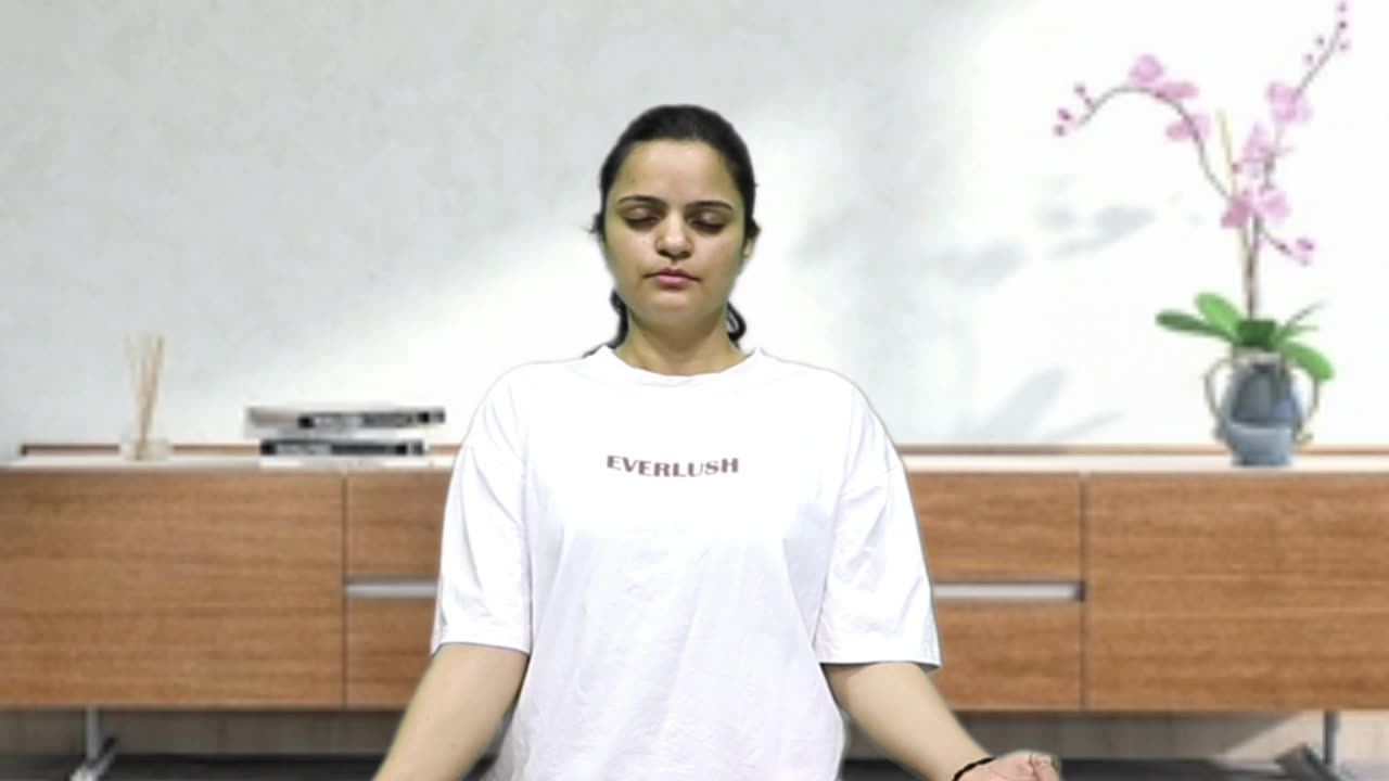 5 Easy Yoga-Pranayama for Glowing Skin Everyone Should Do Daily