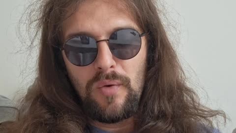 Źródło bytu - Mądrość Głupców