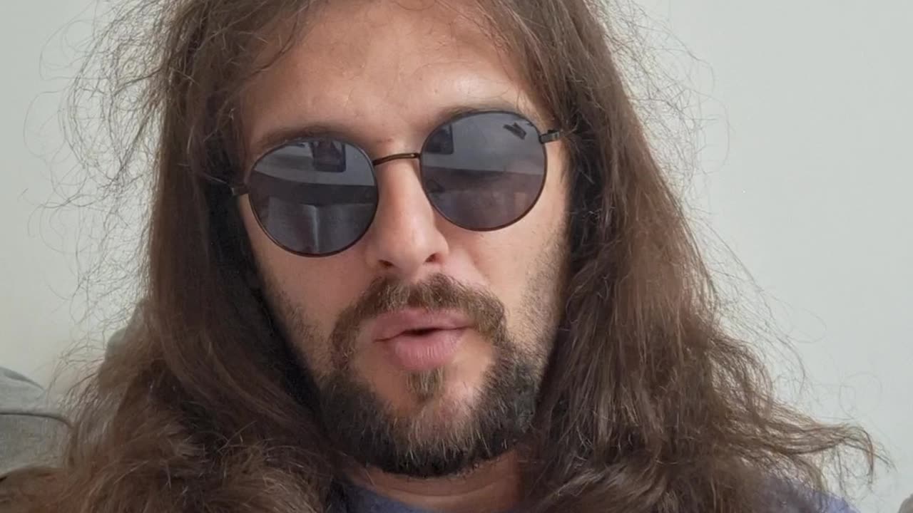 Źródło bytu - Mądrość Głupców