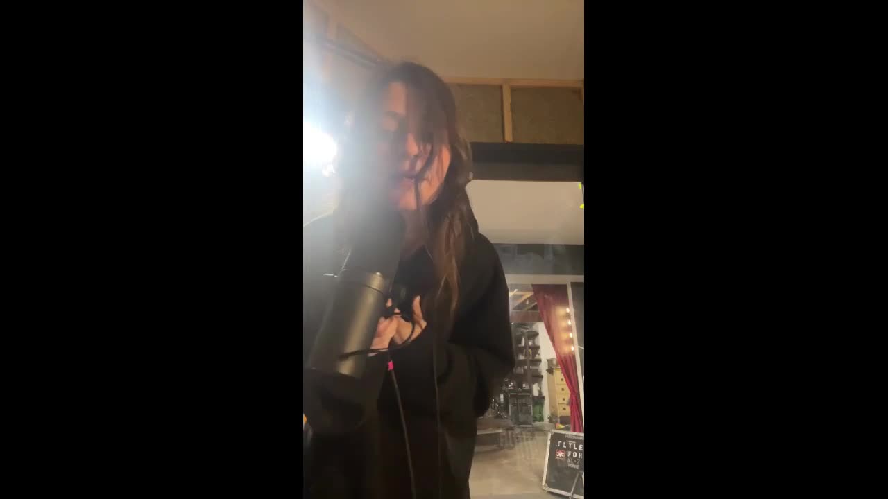 Flyleaf Twitch Sessions - Arise