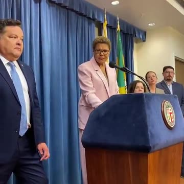 LA Mayor Karen Bass Says Riots 'Never Happened'