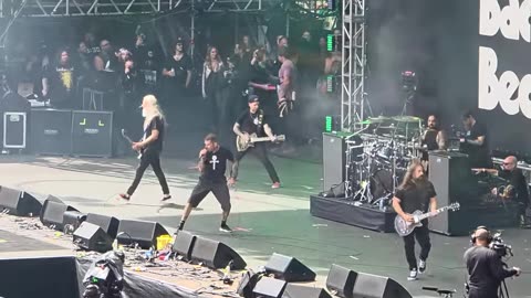 Lamb of God: ‘Children of the Grave’ [Black Sabbath Cover at Back to the Beginning Event]