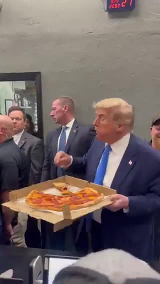 Trump handing out Pizza: "Does anyone want a piece that I've eaten!?"