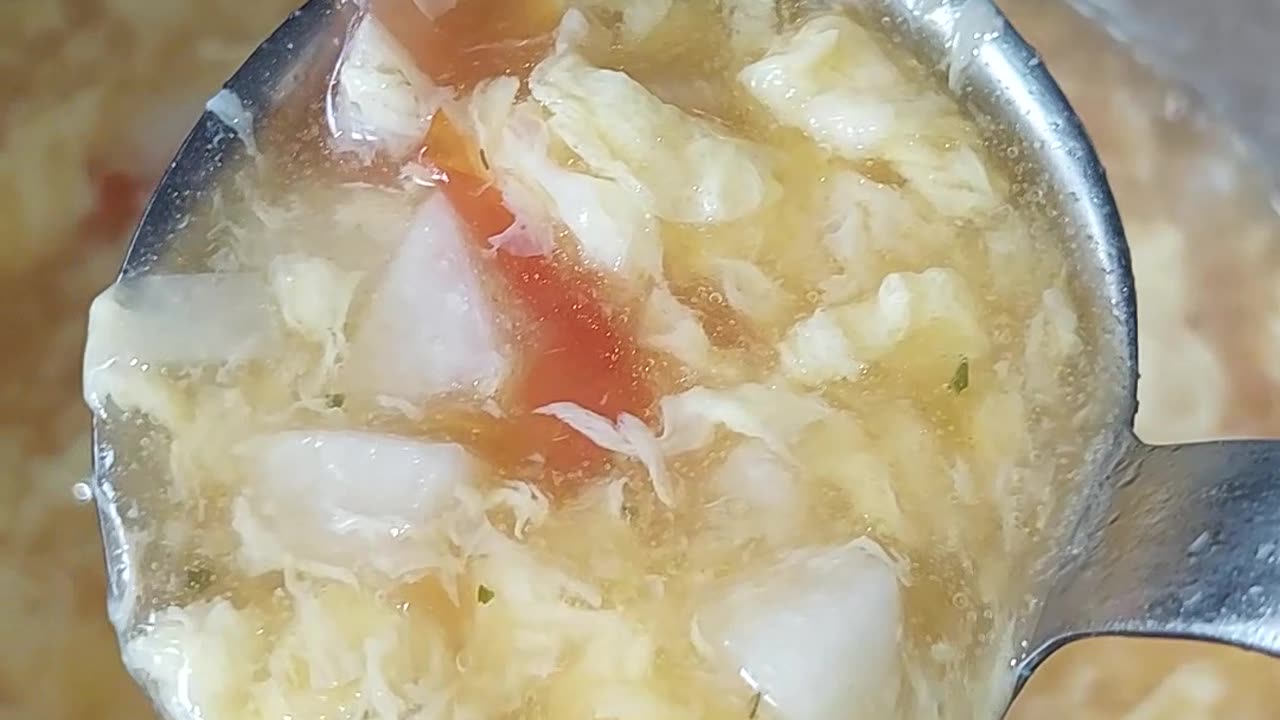 Secret Egg Drop Soup Ingredient! healthy soup ready in 15 minutes only! #tiffyycooks #TwoPlaidAprons