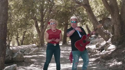 9.12.25 LIVE Worldwide with The Swansons