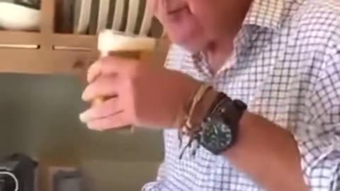 F*ck off George Clooney" 🍻🤣🤣