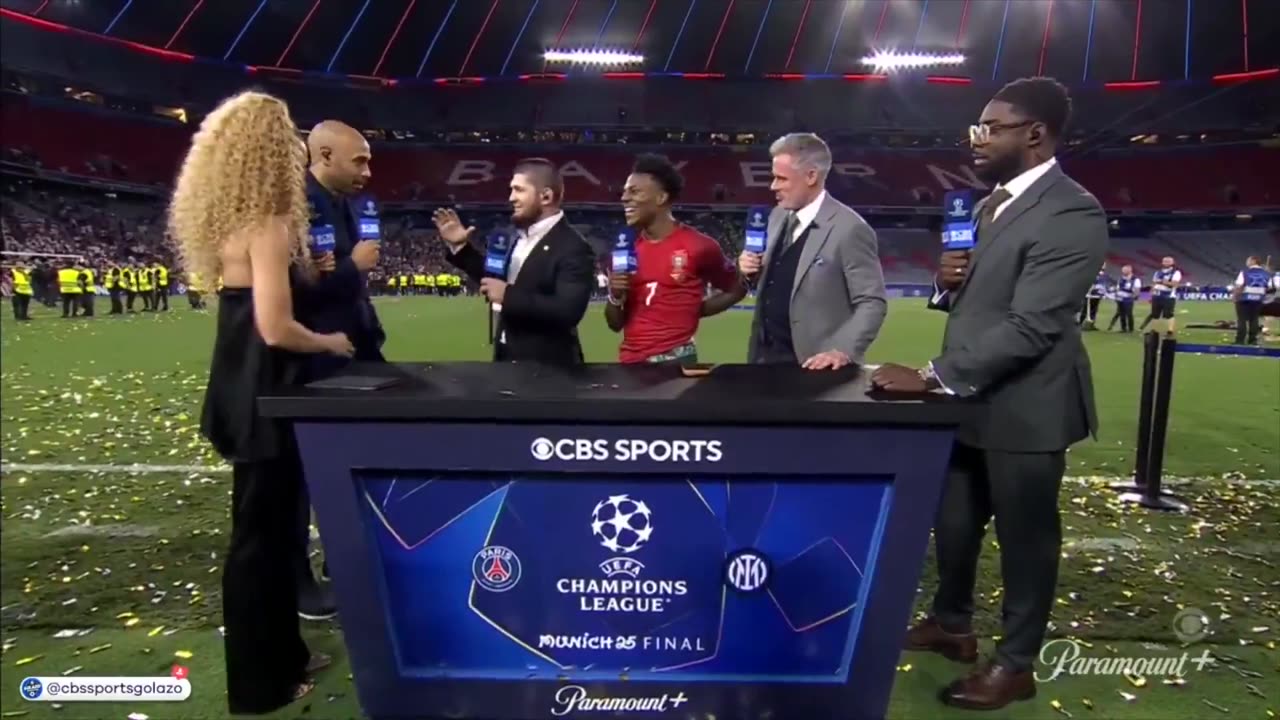 Khabib refuses to shake womans hand