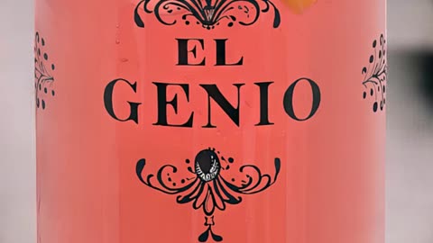 ¿Ya probaste esta bebida rosa que todos están pidiendo? #ElGenio #BebidaDelMomento