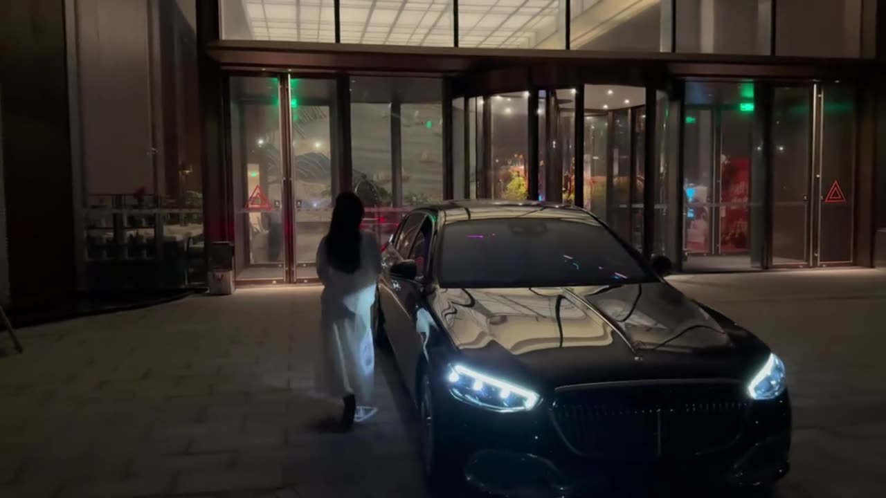 Timeless Motion – when rhythm forgets time.