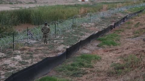1st Battalion, 41st Infantry Regiment repairs and reinforce southern border barrier near El Paso
