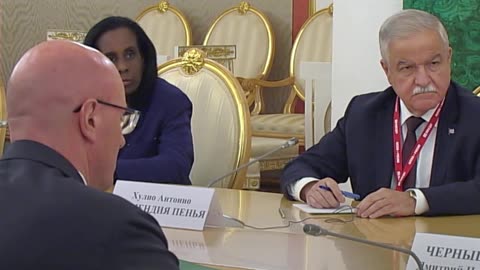 Putin: Voluntarios cubanos lucharon junto con los soldados del Ejército Rojo