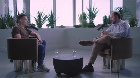 PayPal's Cryonic Tupperware Party - Peter Thiel and Ross Douthat #paypal #cryonics #boomers
