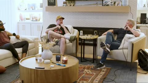 Friends' Beach House Blunder - Gabe Davis with Matt and Shane #girlstrip #friendships #hoss