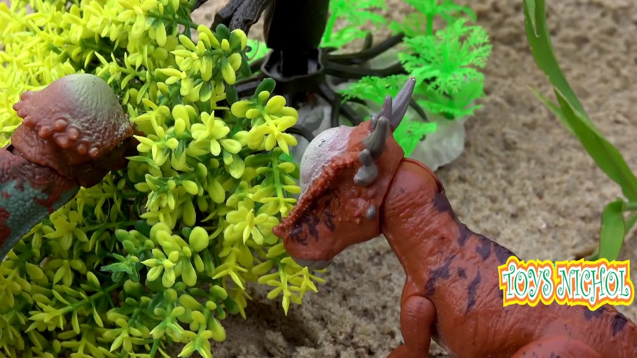 Put up Fence so that the Indoraptor Cannot Enter the Garden