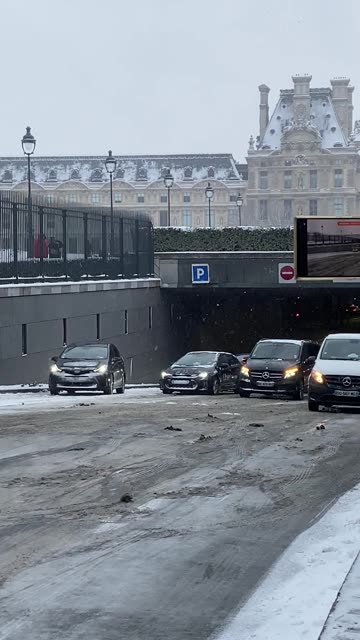 Audi Has No Problem Driving on Icy Hill