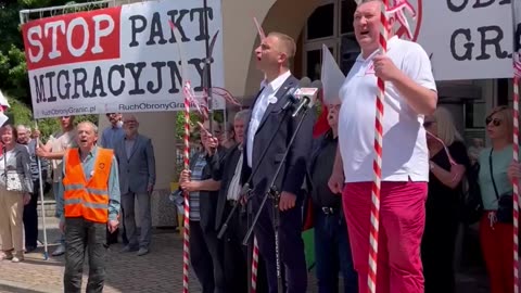 W Porębie (Śląsk) trwa protest @ROGranic przeciwko przymusowemu zalewaniu Polski