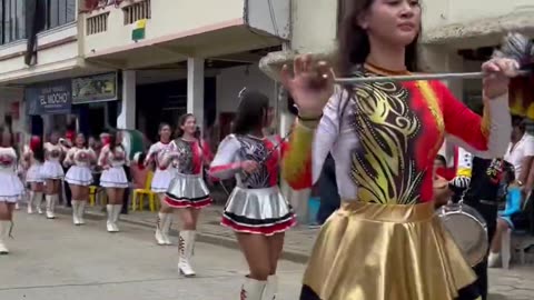 Hermosa bastonera ❤️✅❤️