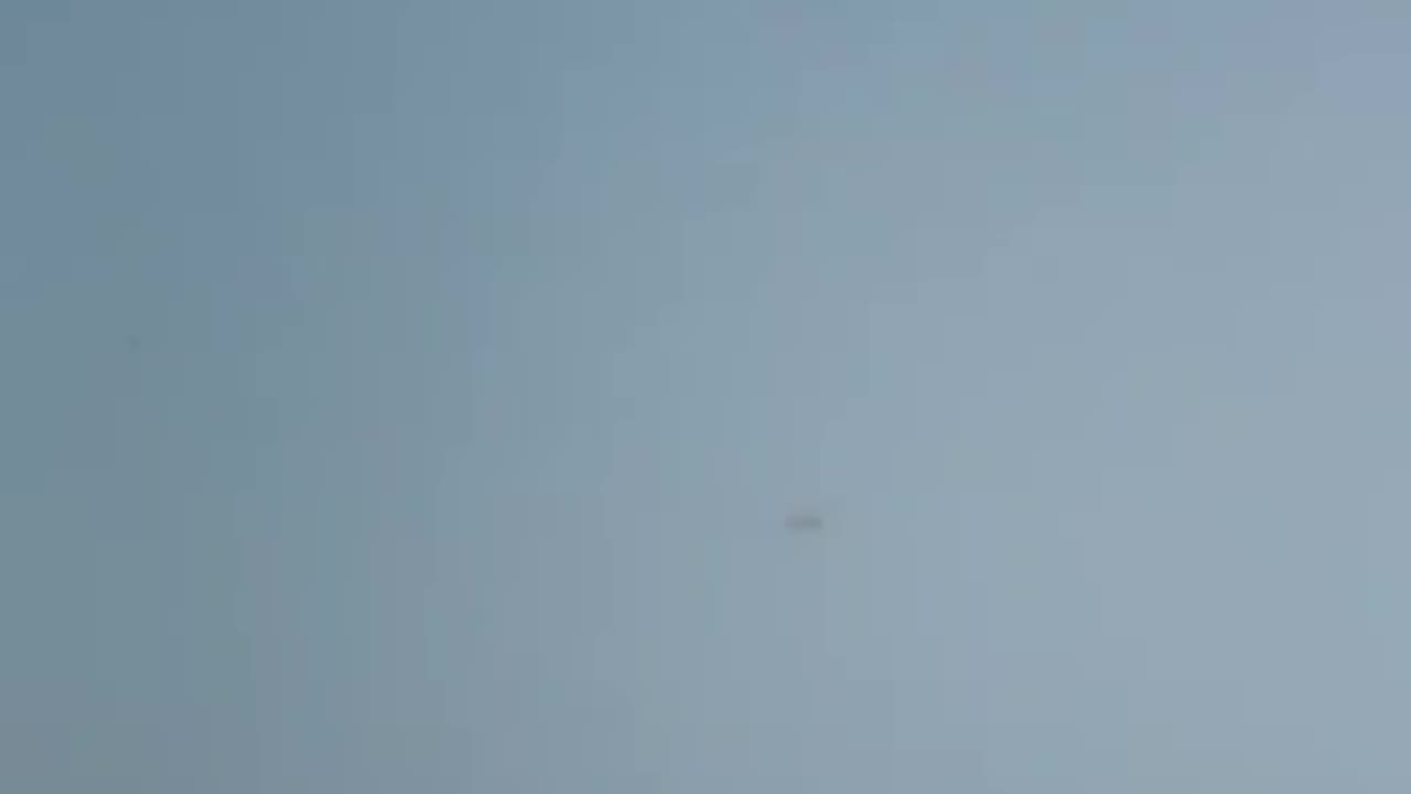 Iranian defense systems dealing with fresh wave of Israeli attacks in the city of Mashhad