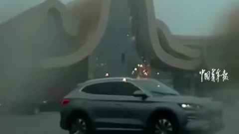 A lightning struck a car three times.