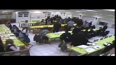 Tömegverekedés, fojtogatás - Szőlő utcai cigány mindennapok II.