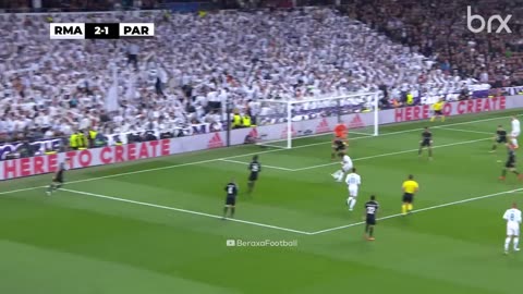 The Day Cristiano Ronaldo & Kylian Mbappé Met For The First Time