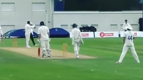 Most Hilarious Cricket Umpire Decision || Follow me for more