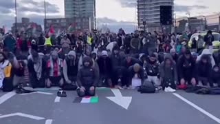 In London there are 500 mosques but they have decided to pray to Allah in the street.
